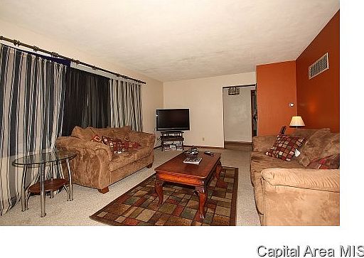 3rd image of 120 E Wineman St