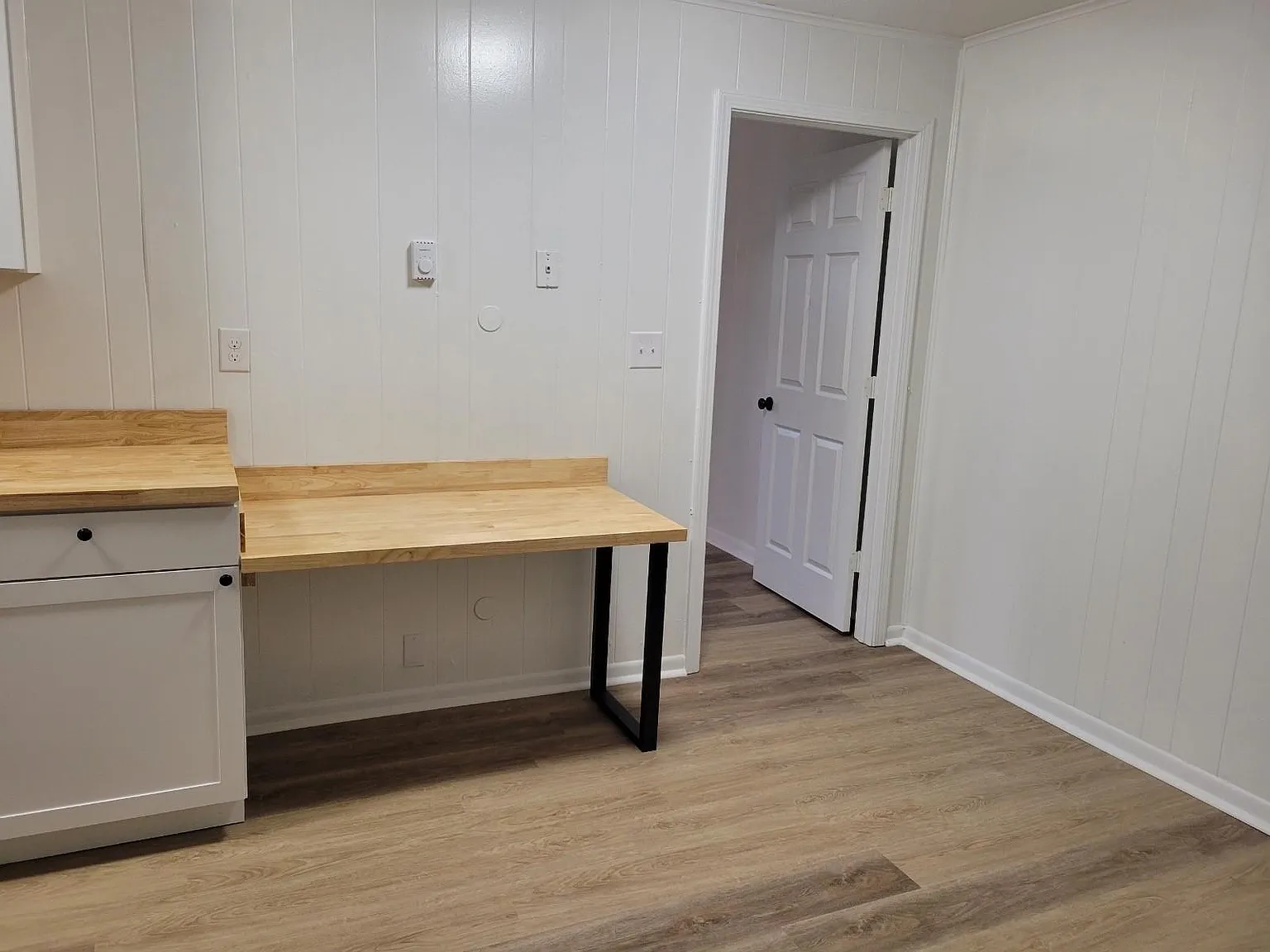 3014 Forestdale Ave — Photo 2