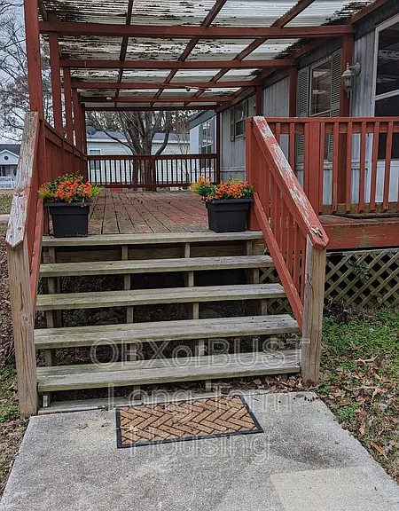 106 Sumac Ln — Photo 6