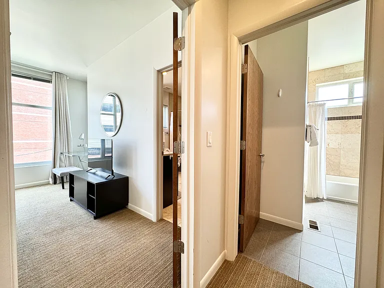960 E Hampden Ave #B — Photo 13