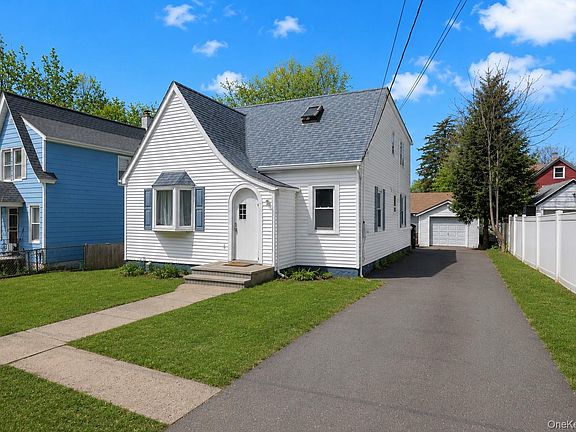 2nd image of 6 Willow Avenue