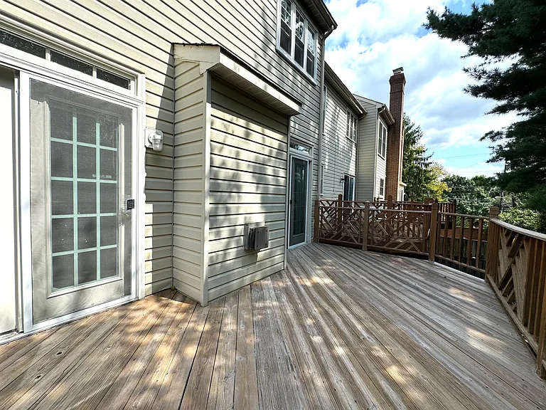 10175 Treble Ct — Photo 36