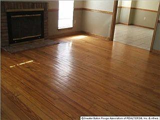 2nd image of 7861 English Oak Rd