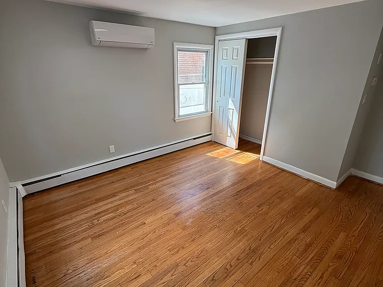 37 Caya Ave — Photo 7