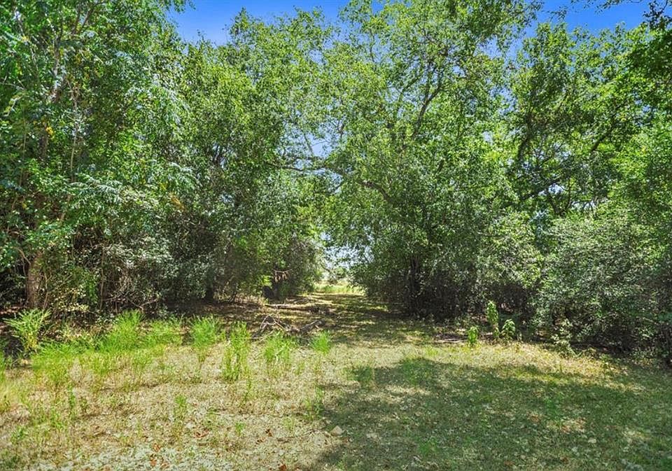 1073 County Road 458, Waelder, TX 78959 MLS 30348878 Zillow