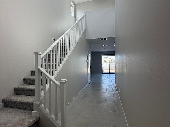 4th image of 3128 S 180th Avenue