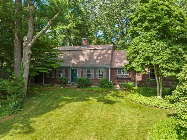 53 Arrowhead Rd, Duxbury, MA 02332