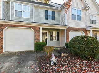 857 Creek Crossing Trl, Whitsett, NC 27377
