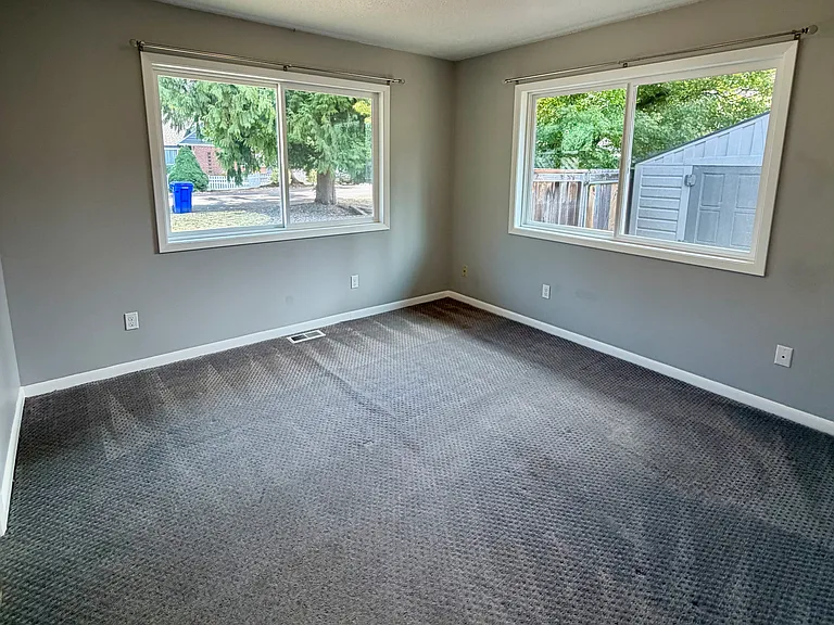 18413 SE Blanton St — Photo 19