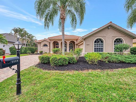 3rd image of 3230 Bay Ridge Way