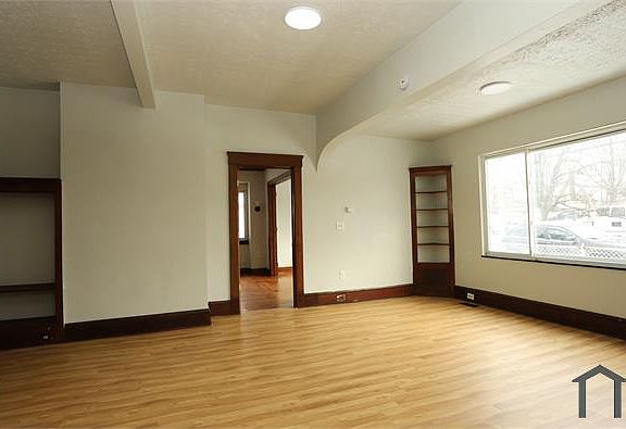 2nd image of 5611 Fleet Ave