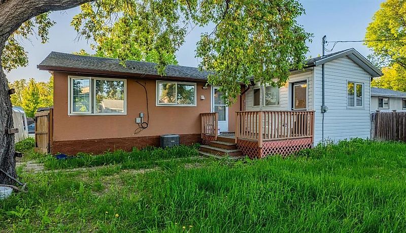 Winnipeg Apartment for rent - 3 Bedrooms — photo 13