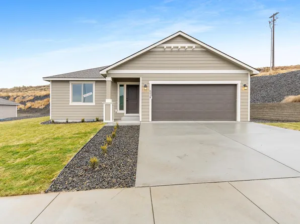 6218 W 28th Ave, Kennewick, WA 99338