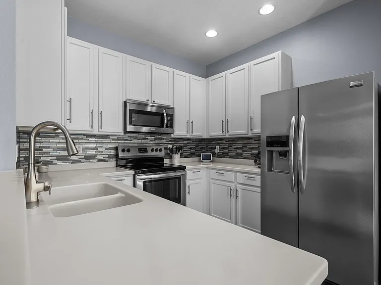 9510 Georgian Park Ln #106 — Photo 12