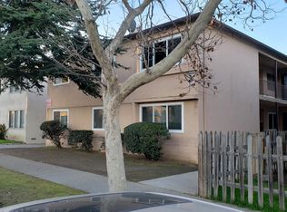 12204 Washington Pl #2, Los Angeles, CA 90066