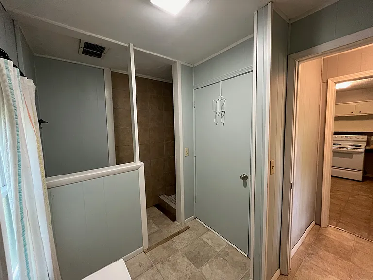 1332 W Boyd St — Photo 34