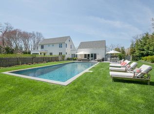 325 Tuckahoe Rd, Southampton, NY 11968
