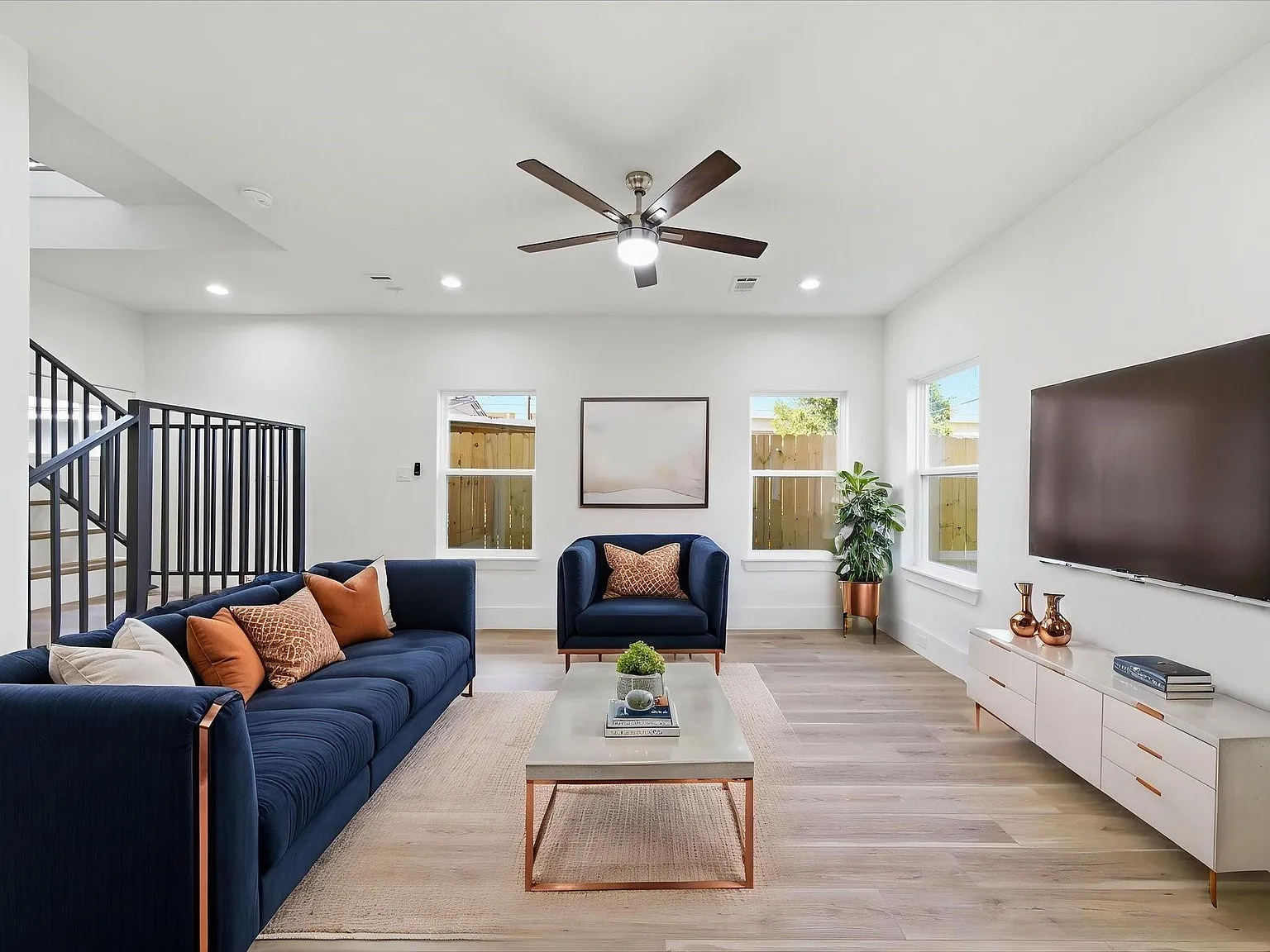 6511 Narcissus St — Photo 4