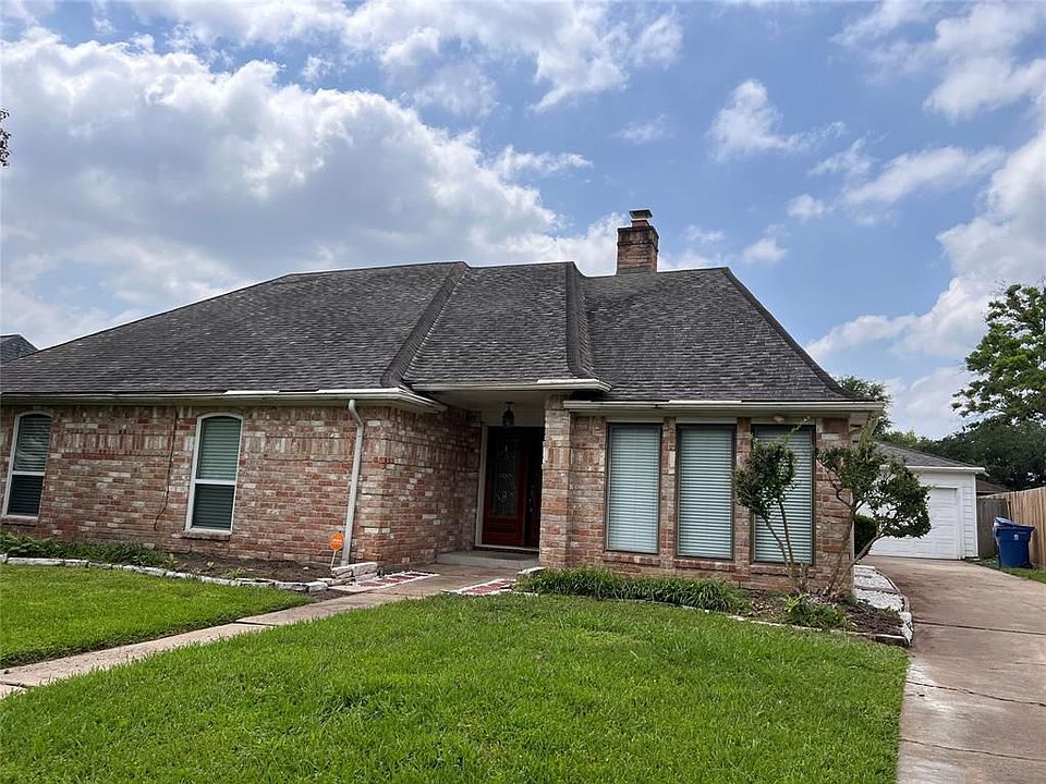 1st image of 15503 Cabildo Dr