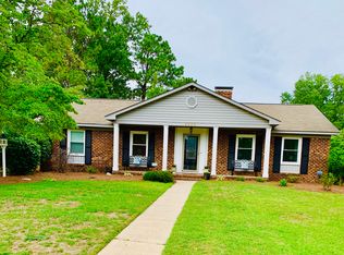 2424 Dartmouth Dr, Fayetteville, NC 28304