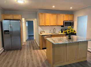 1220 Field Rd, Wilmington, DE 19805