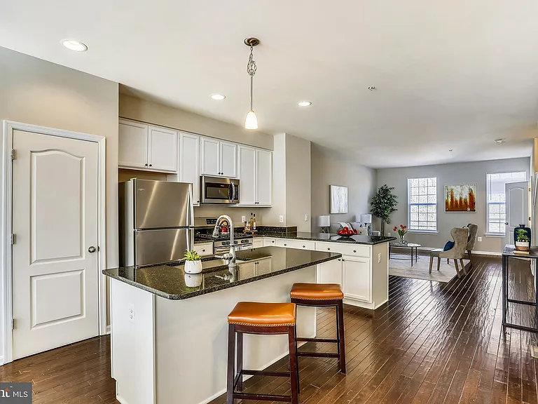925 Dorchester Cove Rd — Photo 11