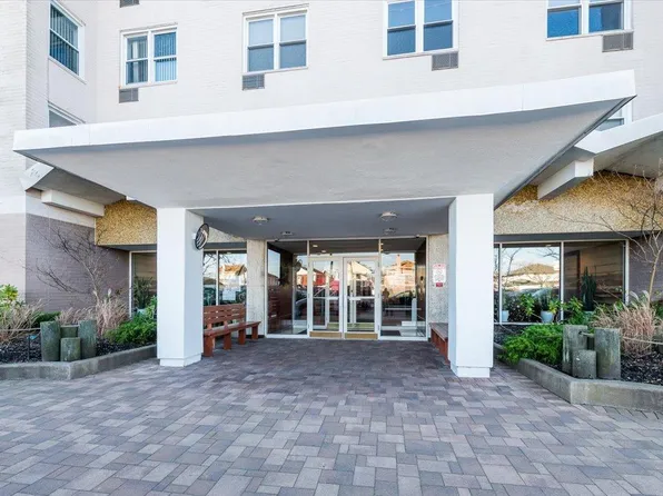 522 Shore #3H, Long Beach, NY 11561-4559