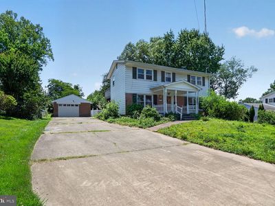8337 Carnegie Dr, Vienna, VA, 22180