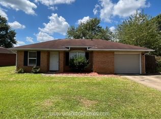 110 Viola Ct, Raeford, NC 28376