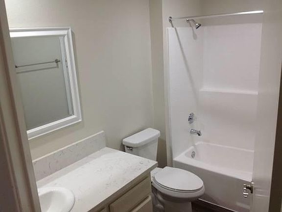3rd image of 1340 E South St APT 106