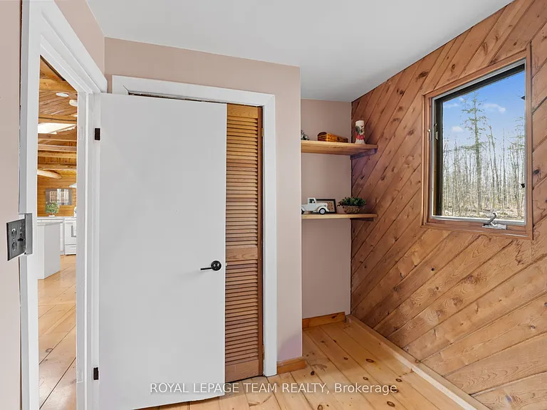 4265 Roger Stevens Dr — Photo 18