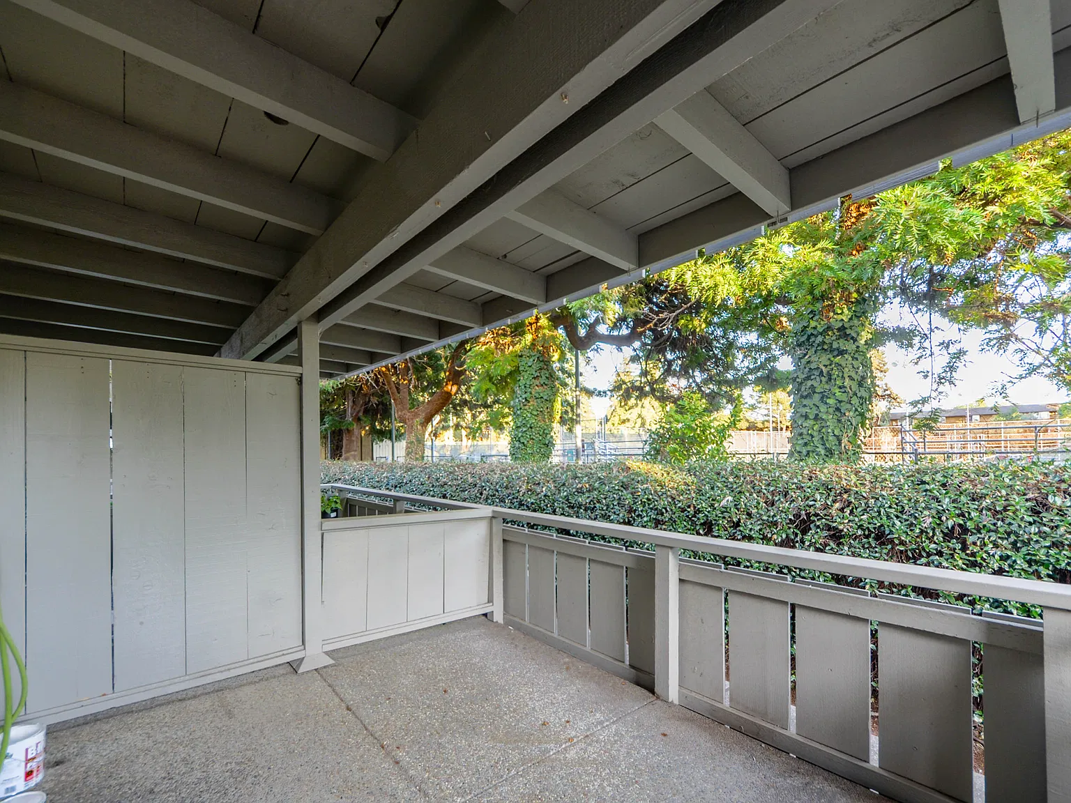 2 bed, 2.0 bath, 1003 sqft, $3,450 — Photo 3