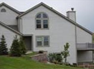 6510 Saint Andrews Dr, Canfield, OH