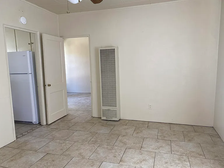 306 Carlisle Blvd SE #C — Photo 14