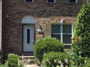14074 Fallbrook Ln, Woodbridge, VA 22193
