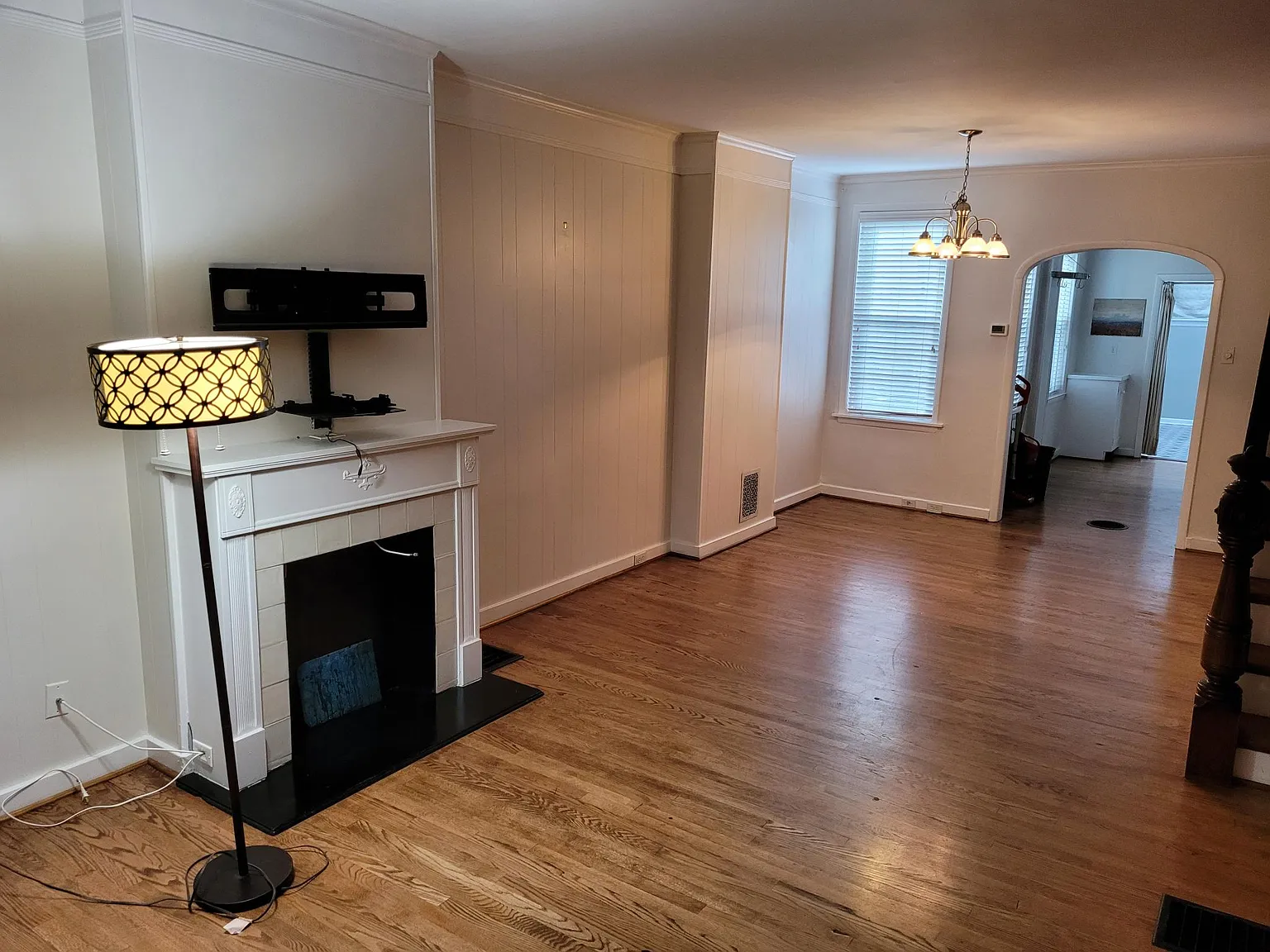 2 bed, 1.5 bath, 1200 sqft, $2,300 — Photo 3