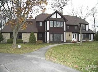 3925 Ironwood Ct, Fort Wayne, IN 46815