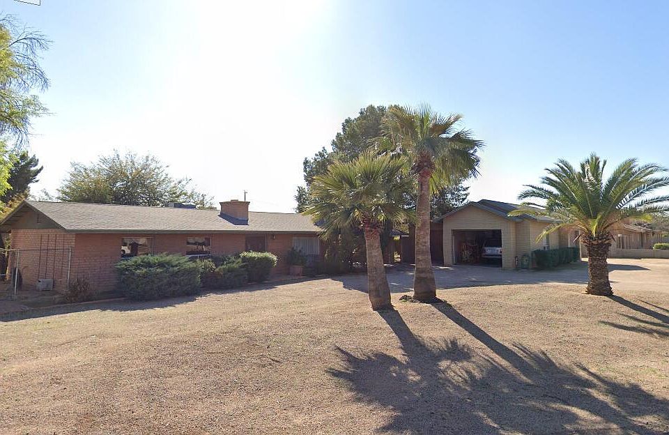 2nd image of 7829 E Davenport Dr