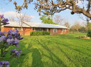 204 Merrywood Ln, San Marcos, TX 78666