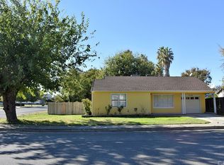 1118 East St, Corning, CA 96021