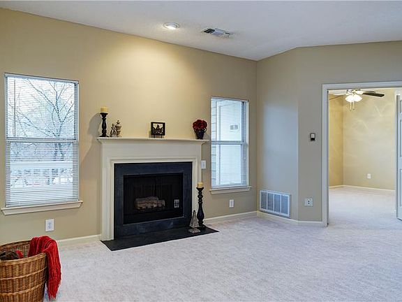 2nd image of 14301 Grape Holly Grv APT 22