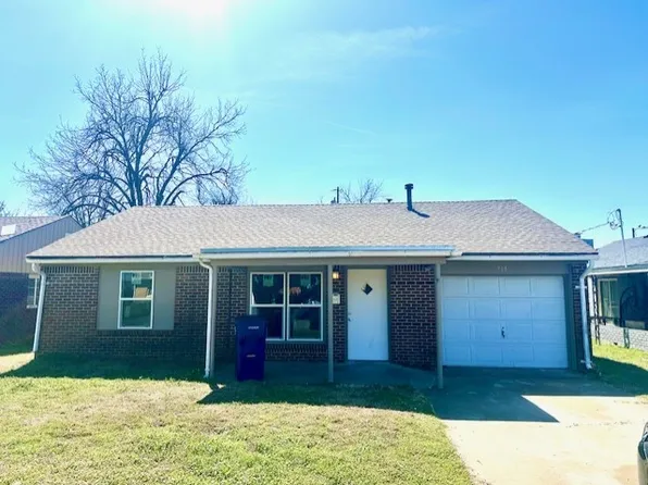 715 W Wood St, Shawnee, OK 74801