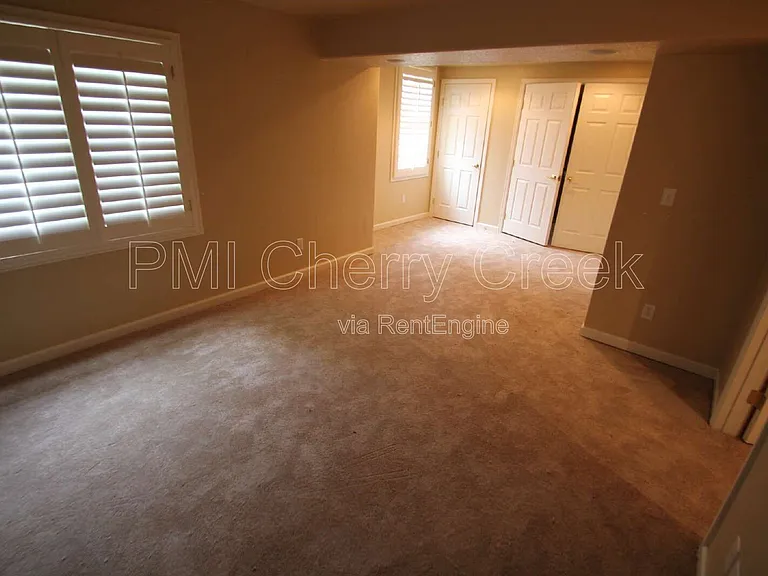 7489 Bur Oak Pl — Photo 22