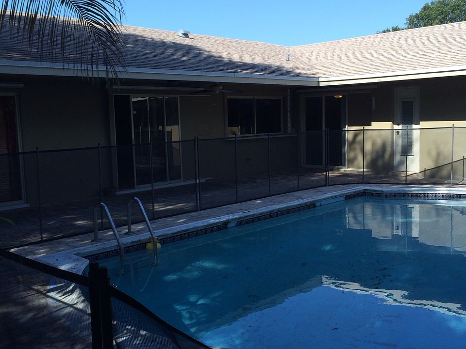 2nd image of 1237 SW 13th Pl