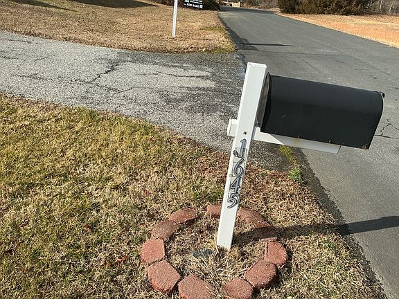 5th image of 1645 Green Manor Dr