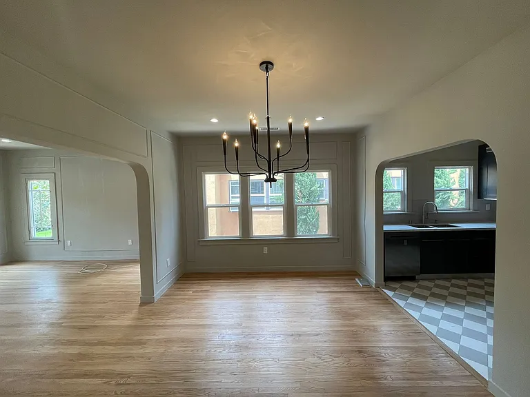 164 N Sycamore Ave #164 — Photo 3