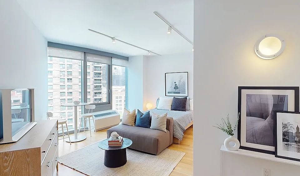 1st image of 550 W 54th St #1147