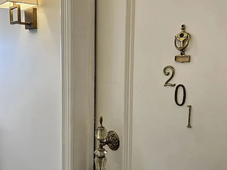 101 Haviland Rd #201 — Photo 8