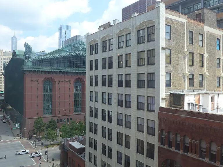 537 S Dearborn Terminals Building — Photo 43
