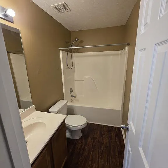 3156 Shaylin Xing — Photo 19